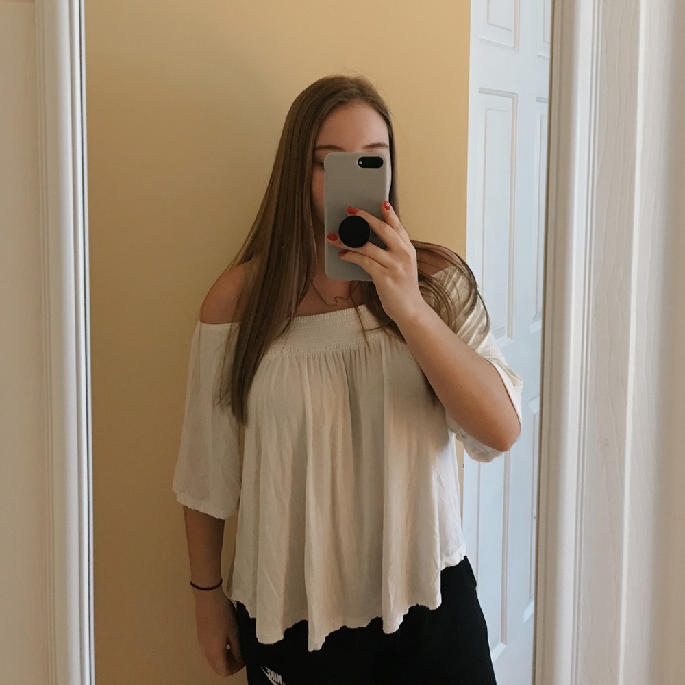 off the shoulder tee